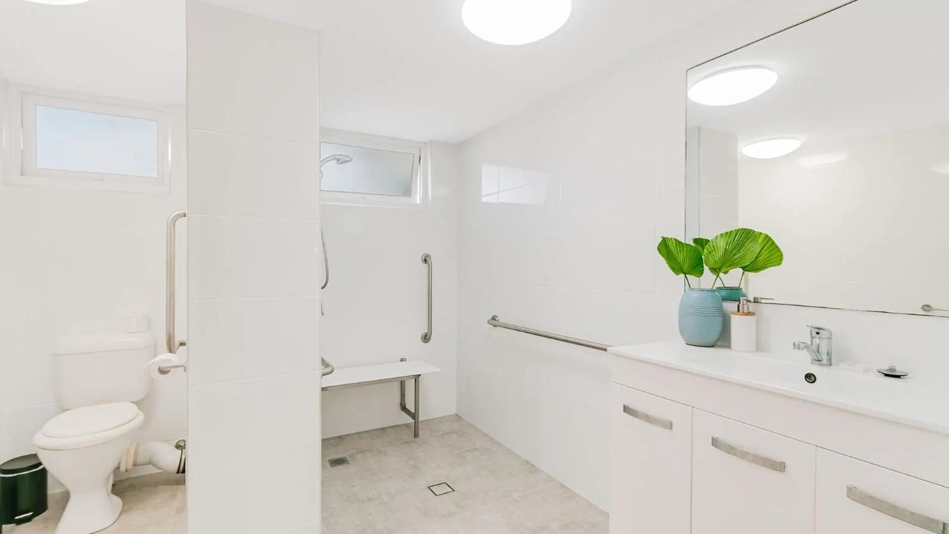Rainbow Pacific Unit 4 Apartment Gold Coast